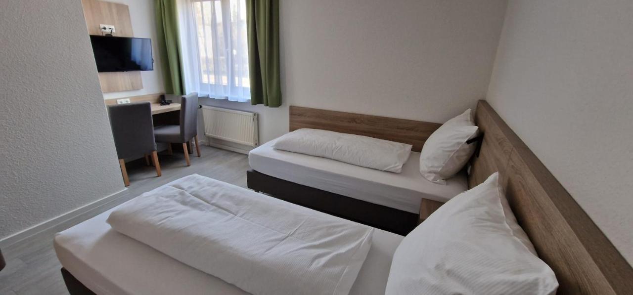 Hotel Ladage Франкфурт на Майн Екстериор снимка