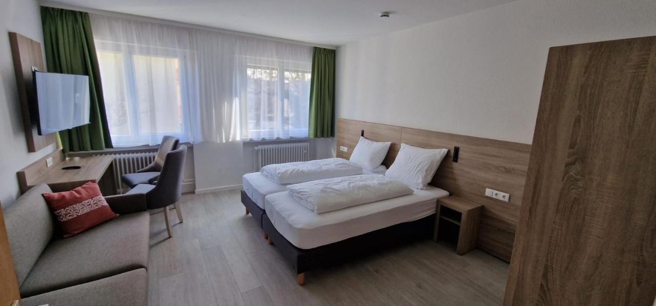 Hotel Ladage Франкфурт на Майн Екстериор снимка