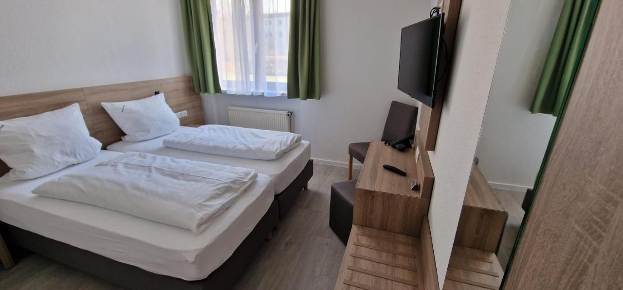 Hotel Ladage Франкфурт на Майн Екстериор снимка